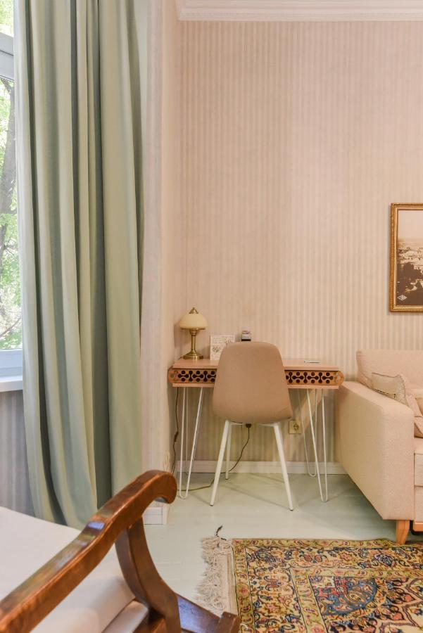 Spacious Vintage 2Br, 2Bath Apartment By Flat Mаnager Sofia Exterior photo